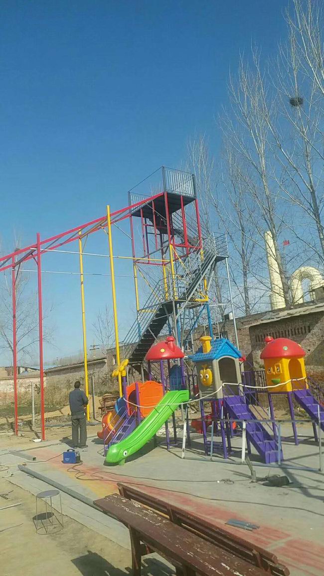 體能樂(lè)園 (2)